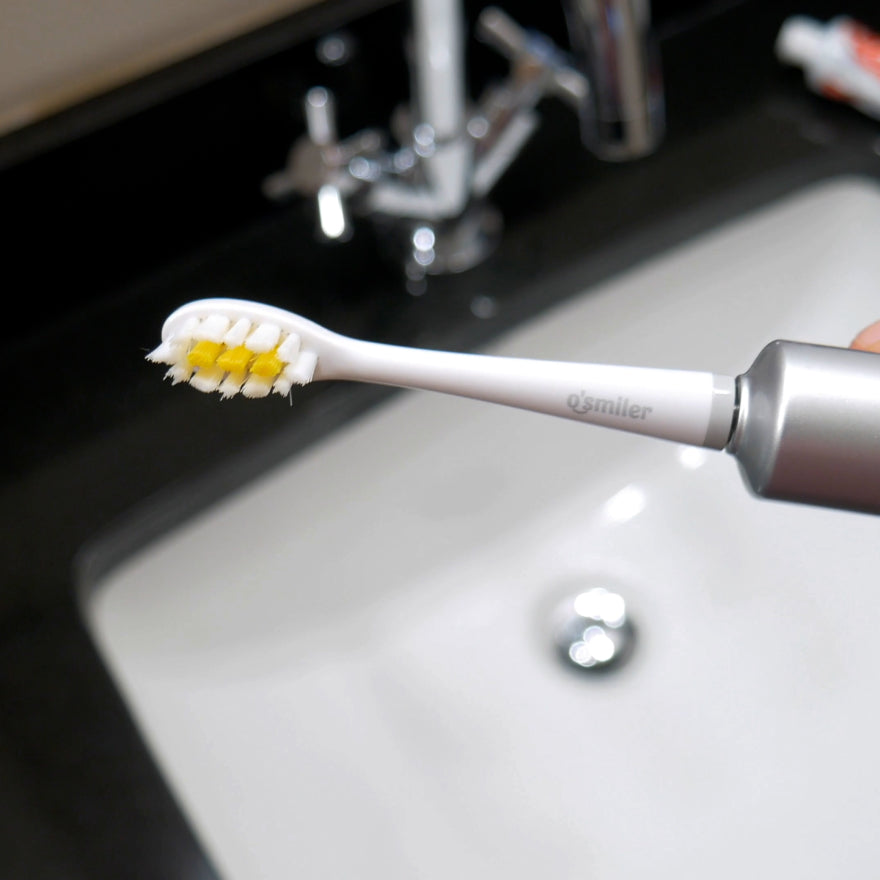 Are Electric Toothbrushes Better Than Manual Toothbrushes? - Osmiler